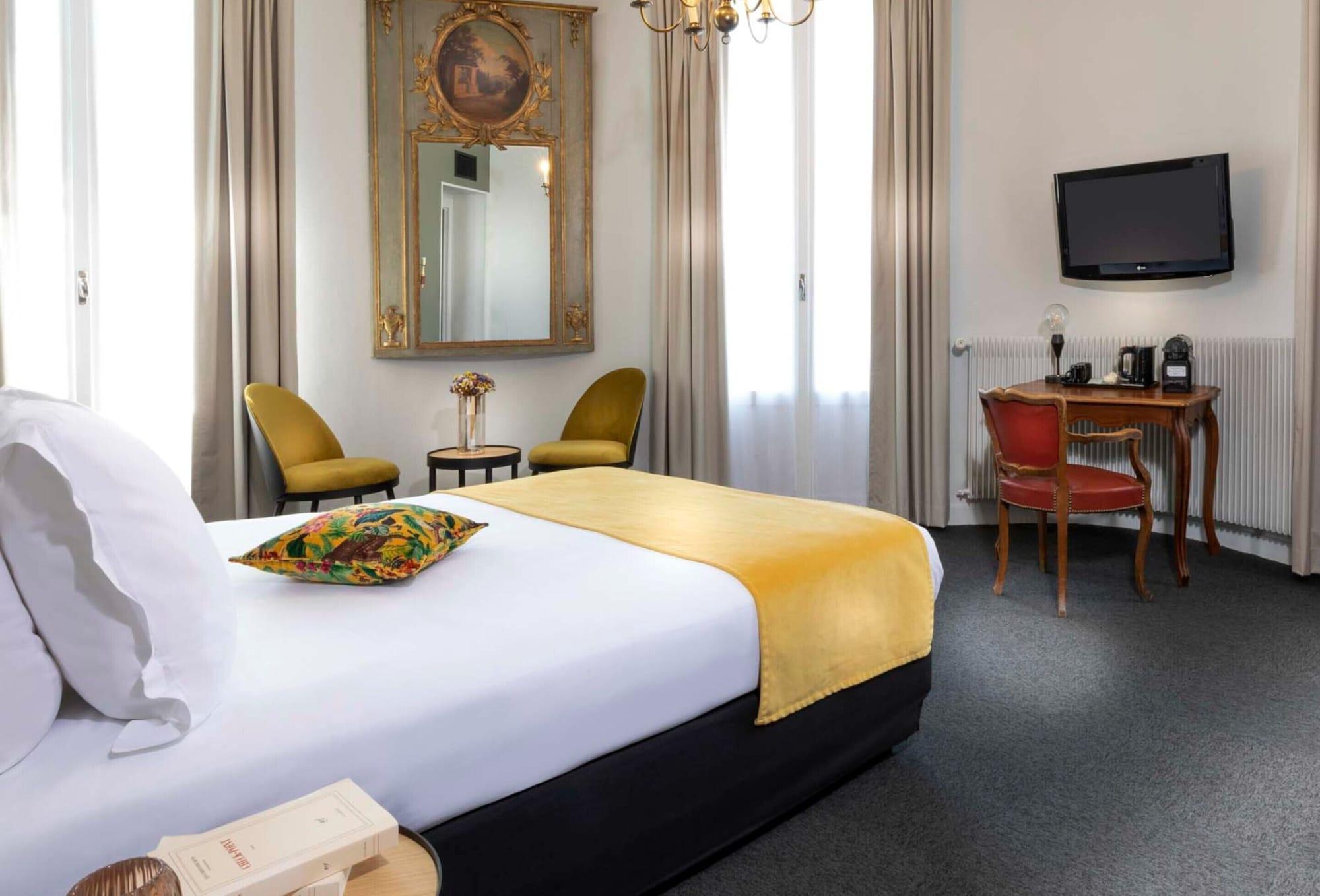 Hotel Saint Regis Chalon-sur-Saone Ngoại thất bức ảnh